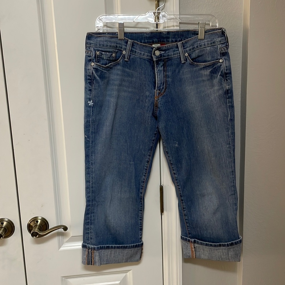 Lucky Brand capri faded jean